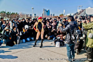 comiket 81 tokyo japan - girl & photographs