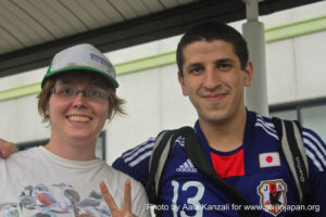 kamaishi, iwate, tohoku, japan - volunteer fro tsunami - anna & aala